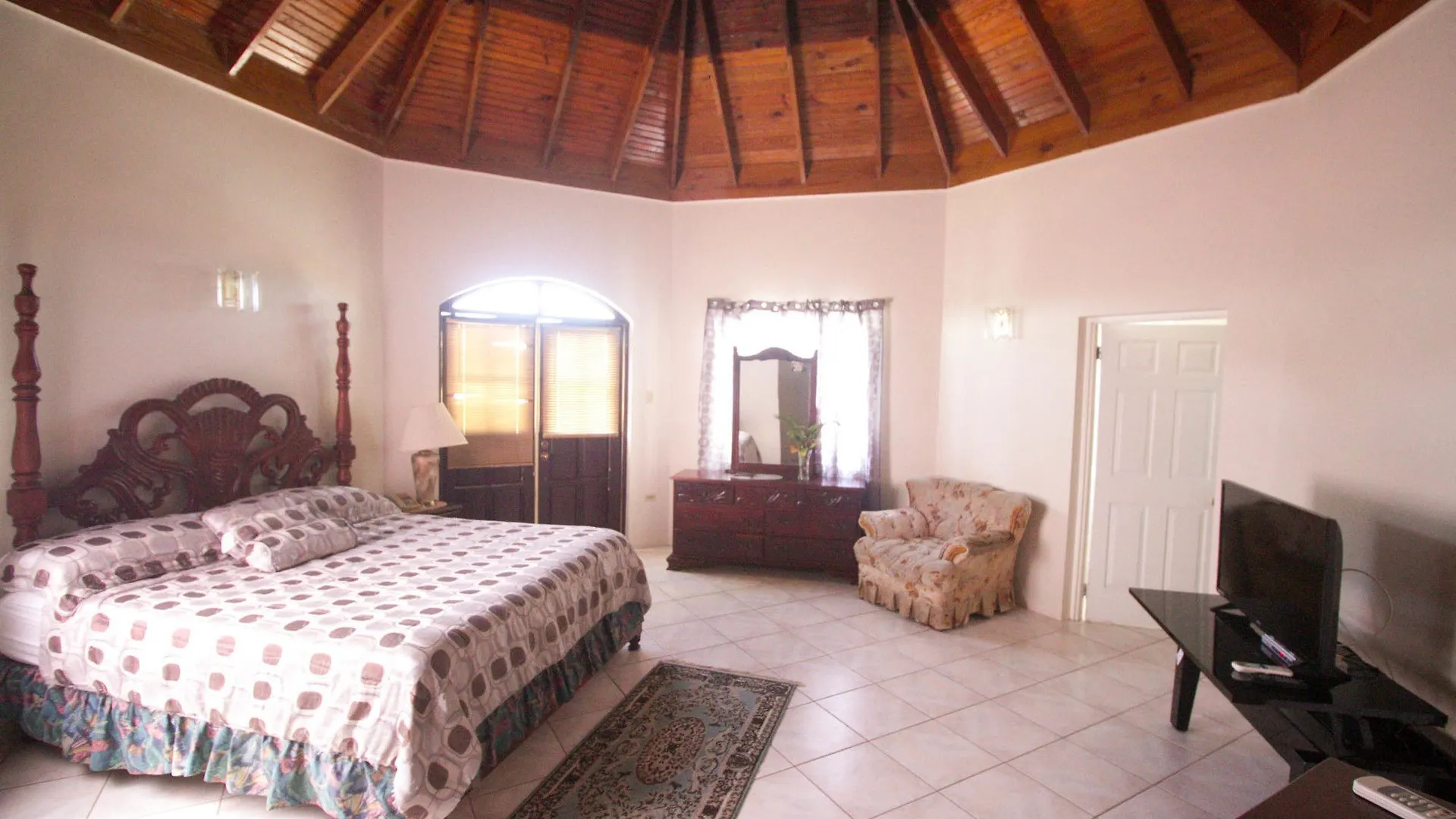 Seaview Chateau Montego Bay 0*,  Jamajka