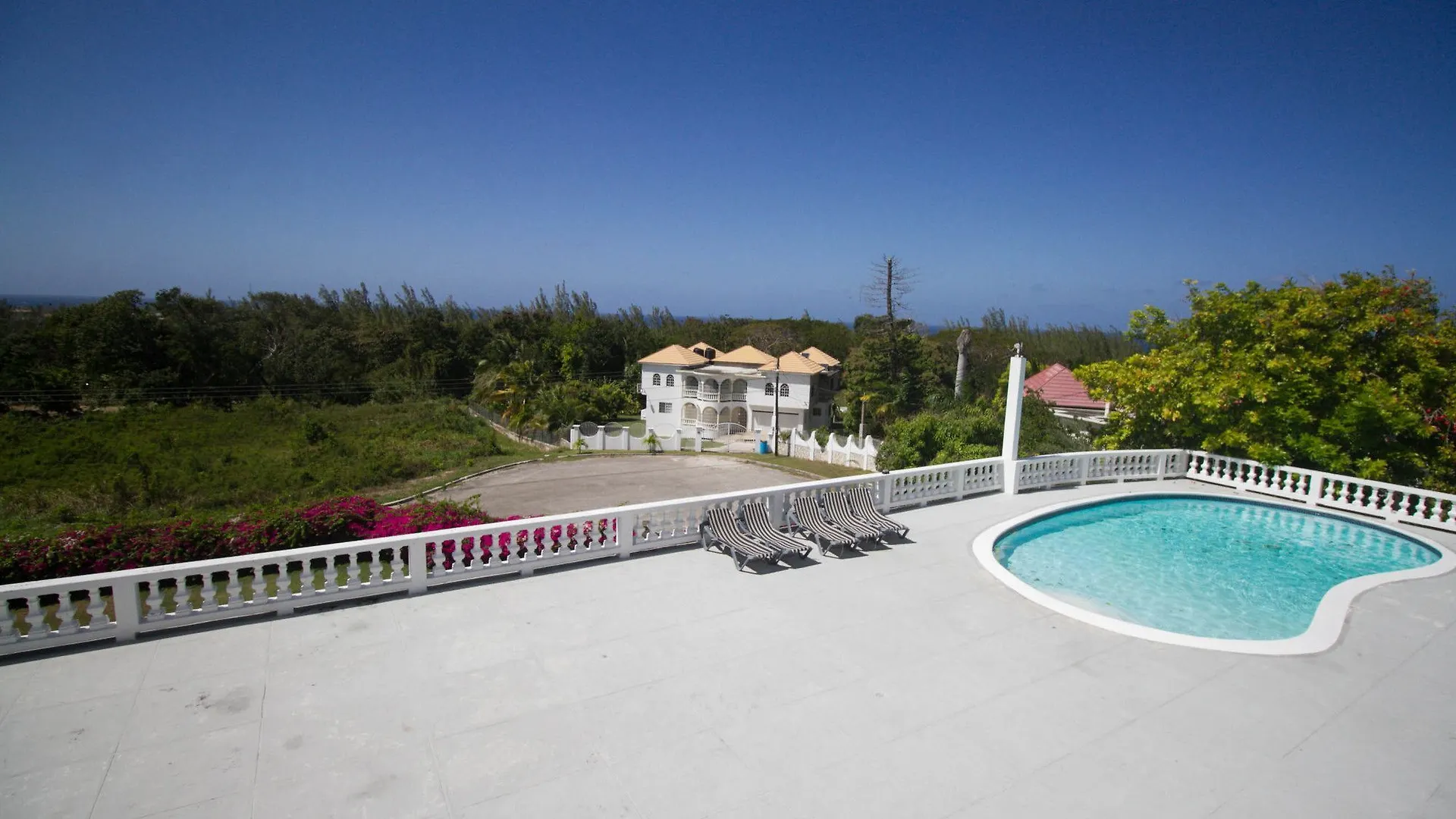 Seaview Chateau Montego Bay Vila
