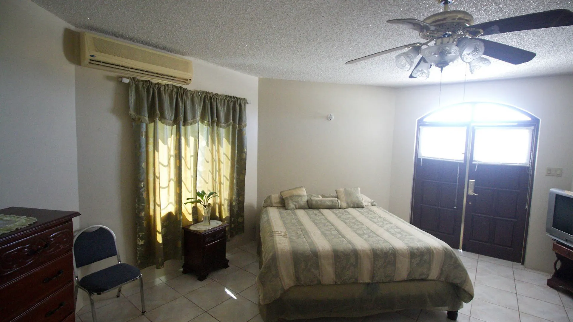 Seaview Chateau Montego Bay Villa